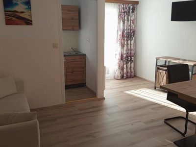 51445833-Original
