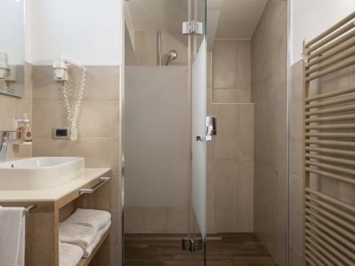51701520-Original