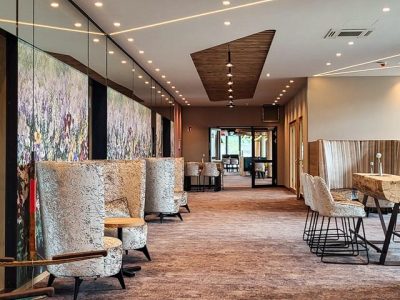 51764412-Original