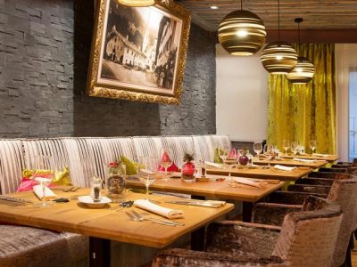 51978281-Original